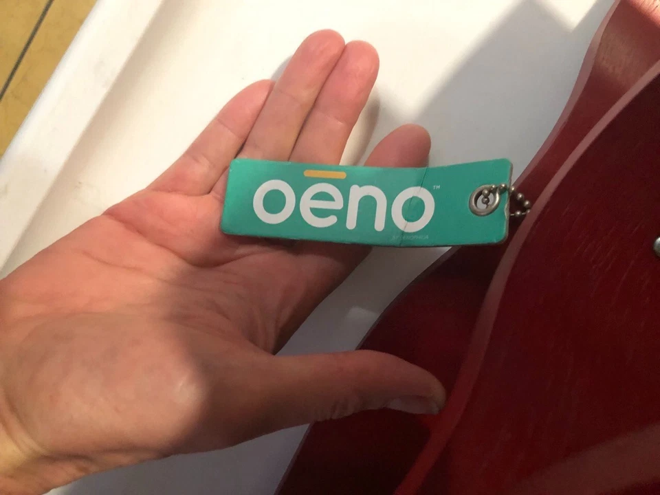 Красивый абстрактный декоративный держатель для винной бутылки - Изображение 3 из 4