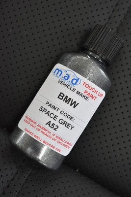 BMW SPACE GREY A52 PAINT TOUCH UP KIT 30ML 1 3 5 7 8 SERIES PEARL | eBay