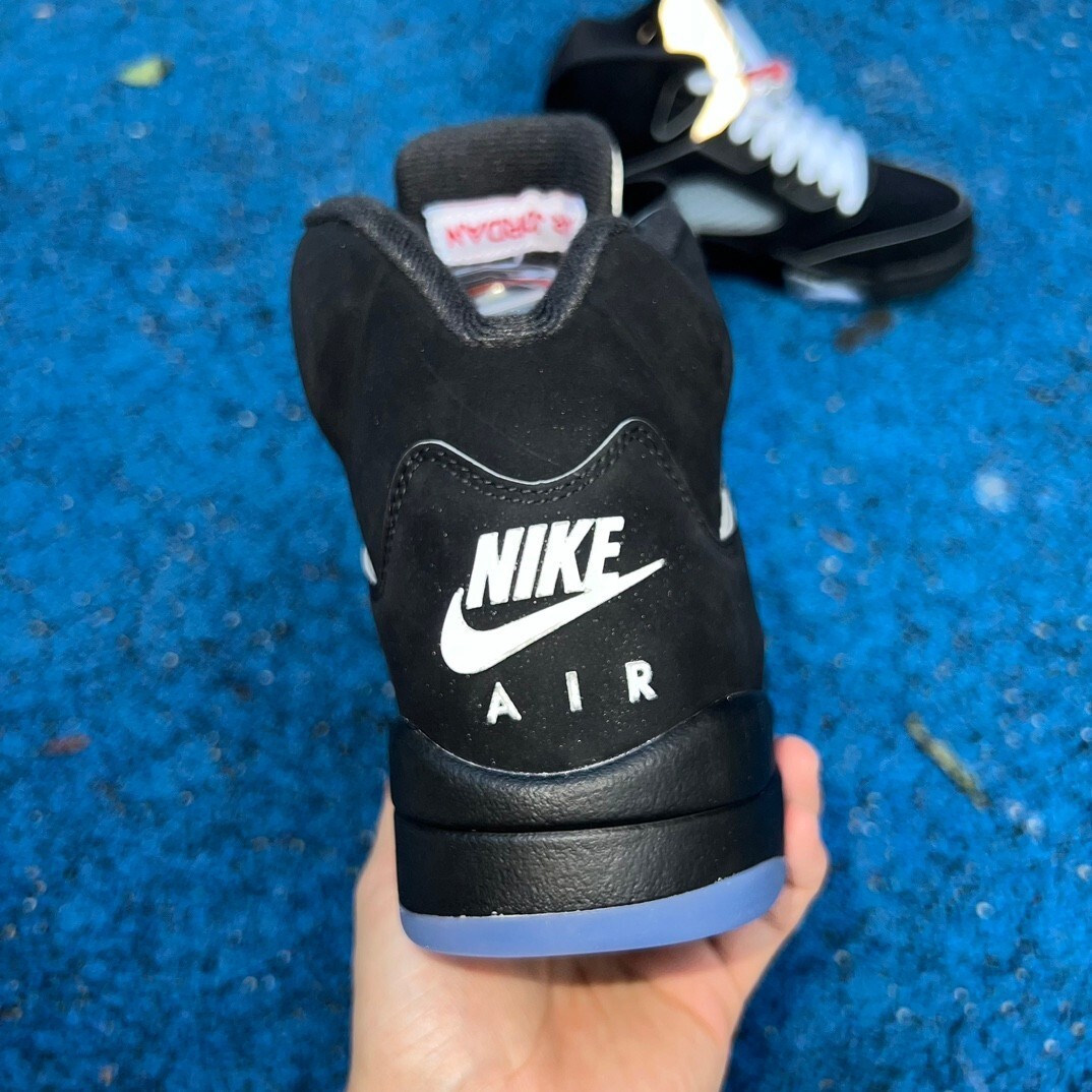 シューズ(男性用) AIR JORDAN 5 RETRO / 02_Black Jordan 5 Retro OG Black Metallic Reimagined Men's Size 8-13