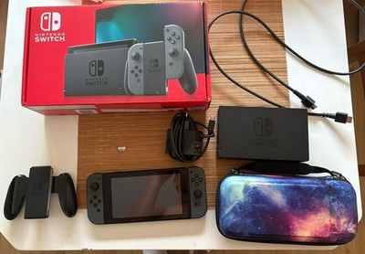 Nintendo Switch V2 Grau (2019) Besserer Akku + 128GB SanDisk + Tasche OVP