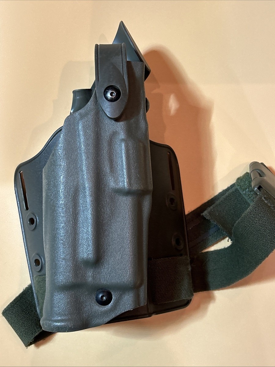 Safariland 6004 Lev3 STX Duty Holster Glock 19 23 w/ Light RH