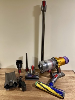 Dyson V12 Detect Slim Cordless Vacuum – NEW Motor w/ Warranty