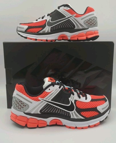 Nike Air Zoom Vomero 5 SE Men's Size 6.5 Bright Crimson Black Shoes CZ8667-600 - Picture 1 of 10
