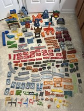 Thomas Trackmaster Train Track Huge 175 Piece Lot Pieces Buildings Some Rare