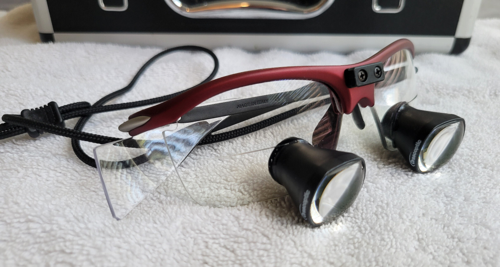 Orascoptic Dental Loupes 2.5x Magnification Rudy Project with Head