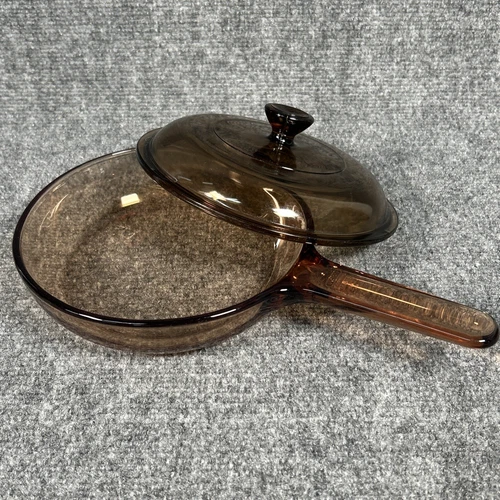 Vintage Vision Corning France Amber Glass 7" Waffle Skillet w/ Pyrex Lid V-1.5-C