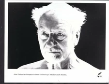 John Gielgud face closeup in Prospero's Books 1991 movie photo 33546