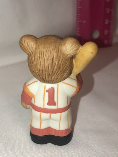 Vintage HomCo HOME INTERIORS Bear Figurine Baseball - Picture 12 of 13