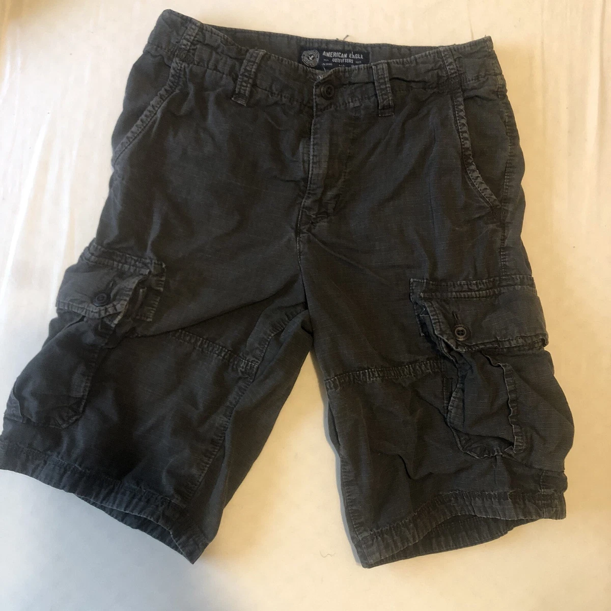 Men s American Eagle Extreme Flex Cargo Shorts Size 29 Longer