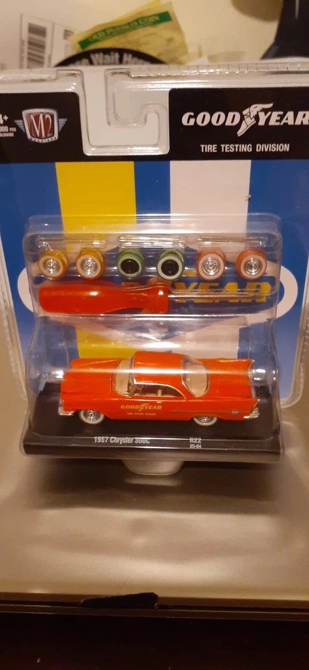 2025 M2 MACHINE ORIELLYS R22 1957 PINK CHRYSLER 300C W ATTACHMENTS - Image 2 of 4