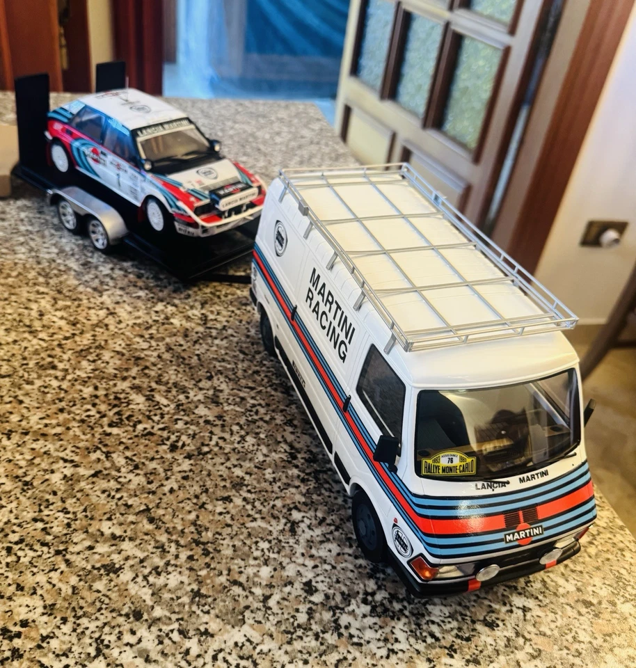 Fiat 242 Martini Racing + Carrello + Lancia Delta Hf Martini, 1:18 - Immagine 4 di 4