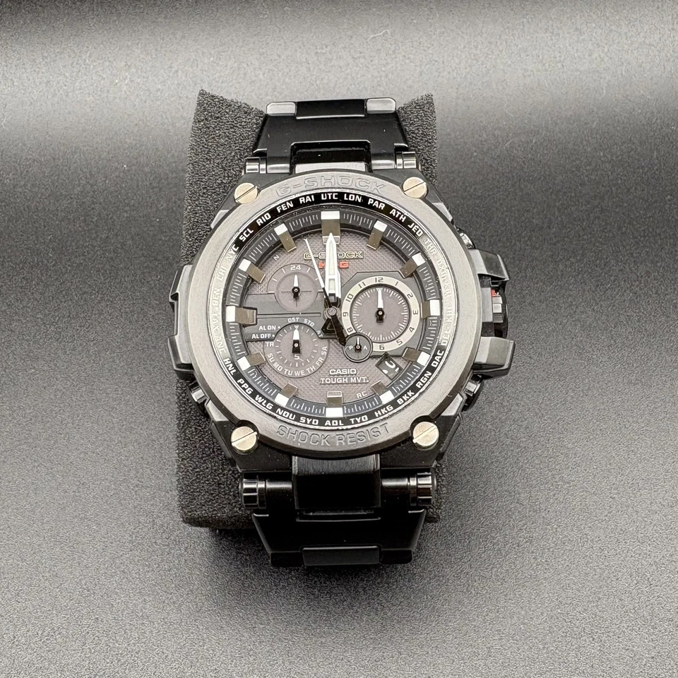 Casio G-Shock MT-G MTG-S1000BD-1AJF Solar Multiband6 Watch  Japan Excellent - Image 3 of 4