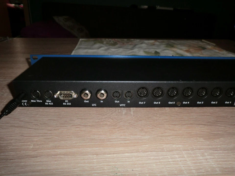Emagic Unitor 8 - MIDI Interface - MIDI Patchbay - Bild 4 von 4