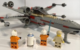 LEGO Star Wars X-Wing Fighter Set 7140 Complete With Minifigs x4 Skywalker