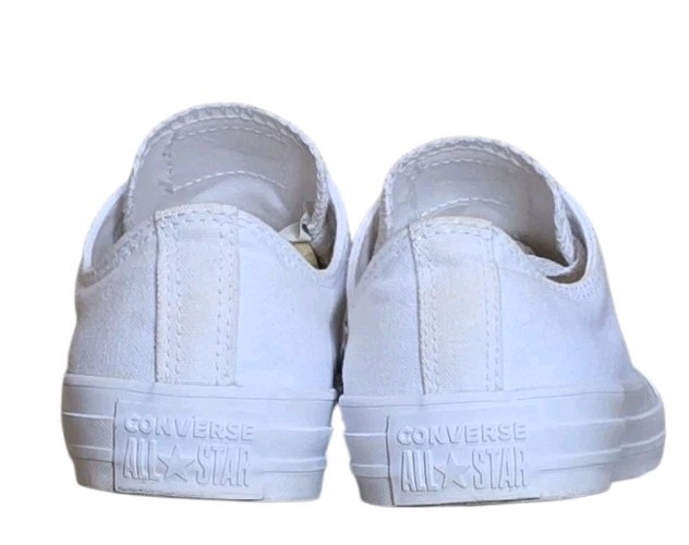 Converse Shoes Womens 6 Mens 4 Chuck Taylor All Star Sneaker White Canvas 1U647F thumbnail 6