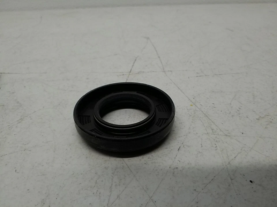 Parts Master PM710109 Output Shaft Seal – Manual Transmission Multi‑Lip Shaft - Image 4 of 4