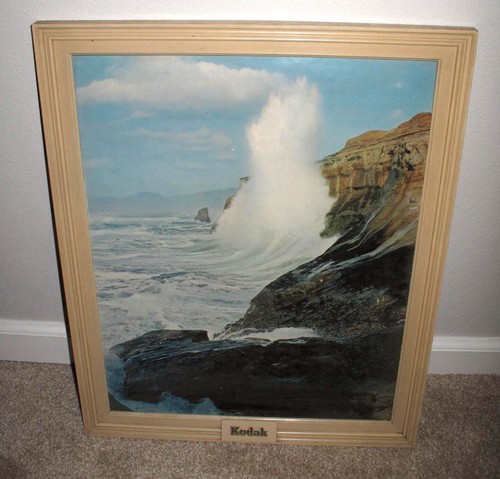 *VINTAGE* KODAK IN STORE PHOTO IN ACRYLIC KODAK FRAME 18"W x 22" T, NICE COND