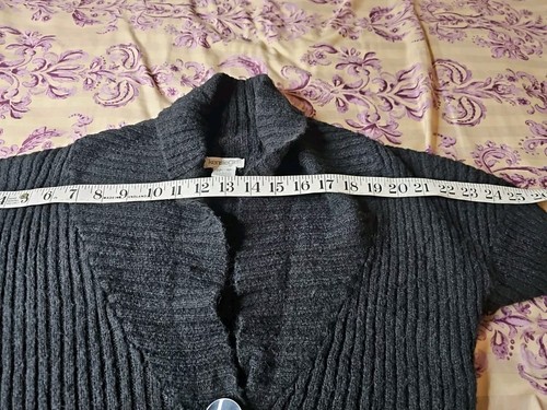 Kensiegirl Sweater Extra Small Womens Cozy Black Long Pockets Chunky Buttons - Picture 12 of 14