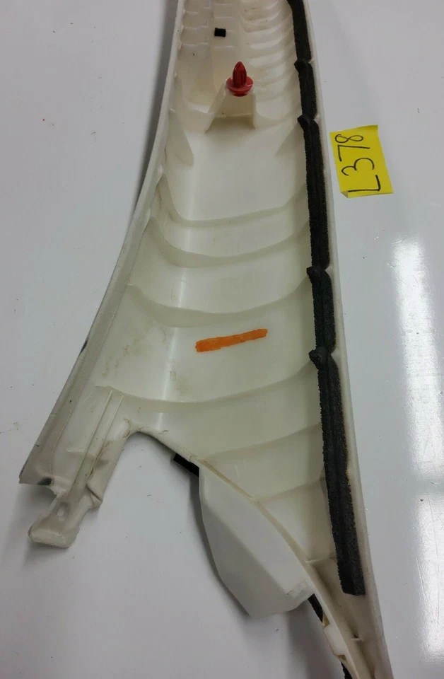 Cubierta de moldura de pilar delantero derecho convertible OEM 10-15 LEXUS IS350C IS350 62220-53010 Foto 4 de 4