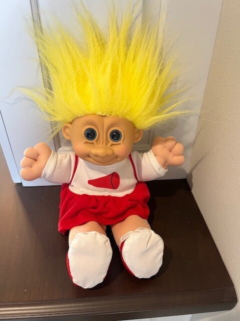 Vintage RUSS Troll Kidz Cheerleader #2364 doll  11" Blue Eyes Yellow Hair