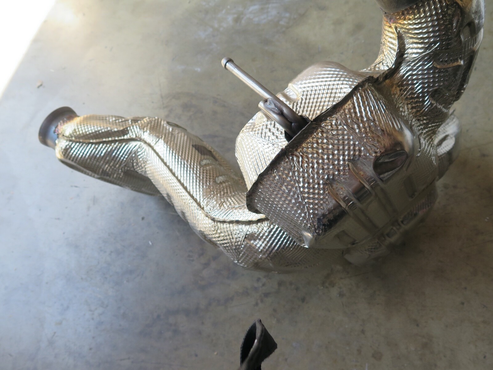 OEM  McLaren 570S Rear Exhaust Muffler 13HA004CP.  (11E1)