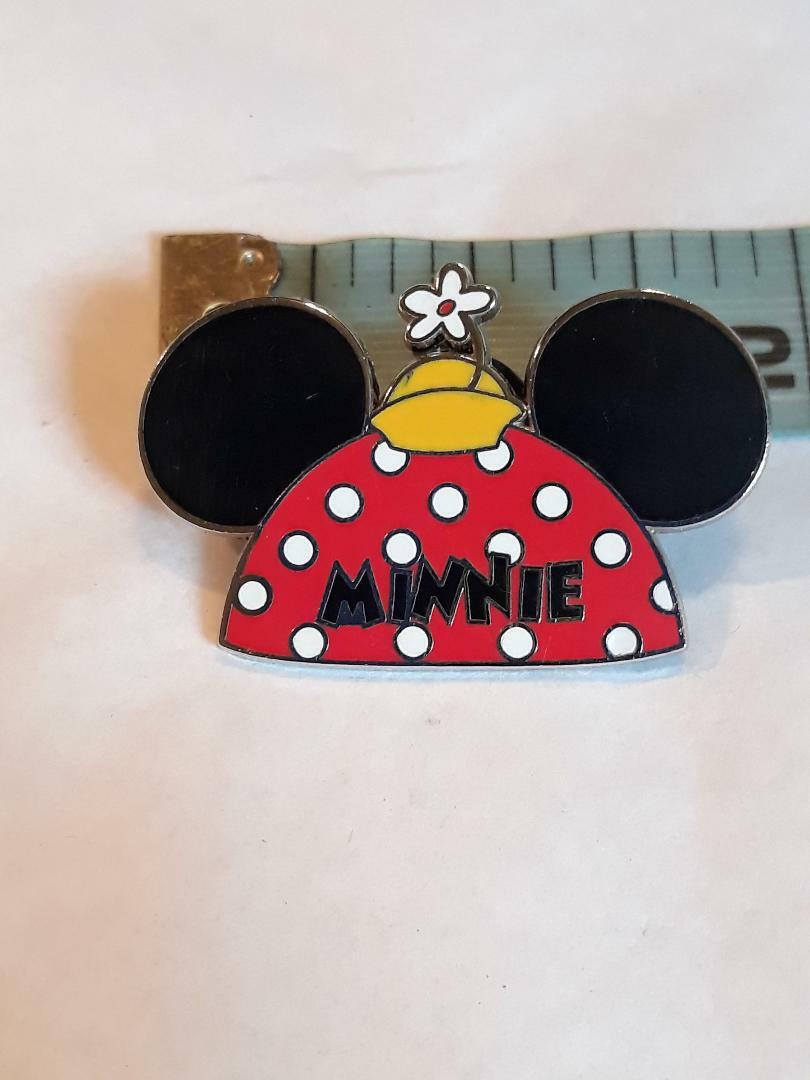DISNEY PIN - MINNIE MOUSE EAR HAT - MOUSE EARS RED WHITE POLKA DOT