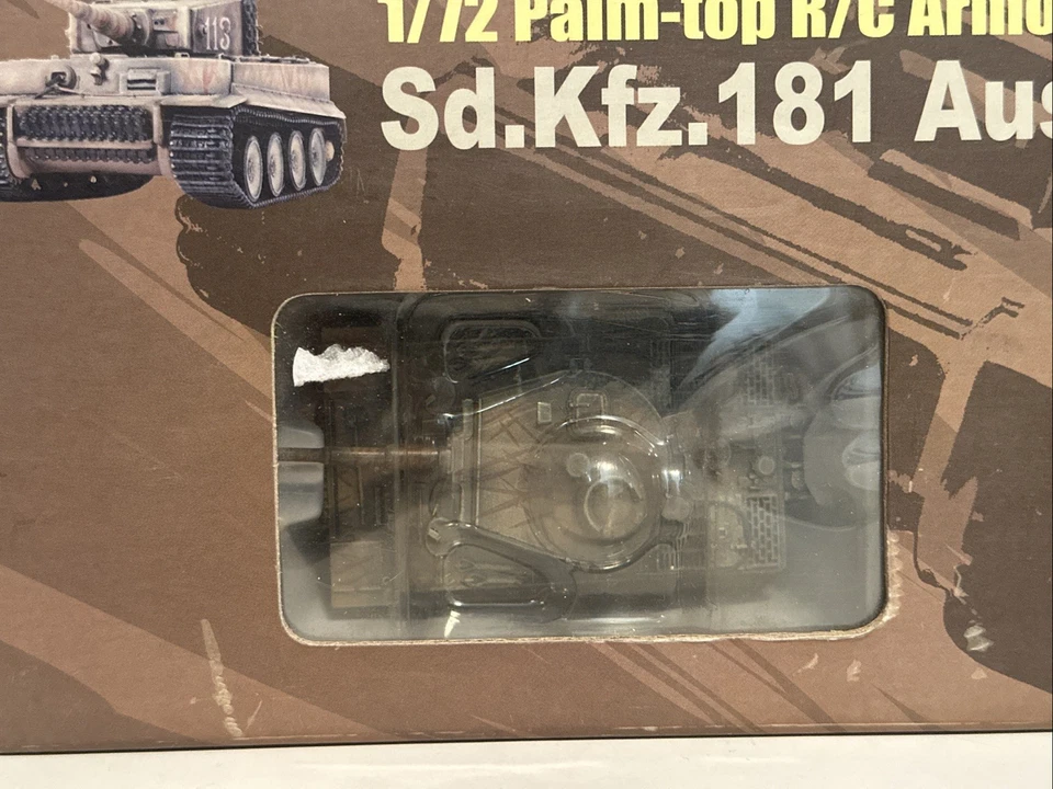 Dragon Micro X Tech 1/72 R/C Armor TIGER I Sd.Kfz.181 Ausf.H1 49MHz AUTUMN 1943 - Image 2 of 4