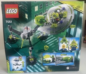 Lego  Alien Conquest Tripod Invader 7051 Brand New Sealed Set Space Ufo 2011