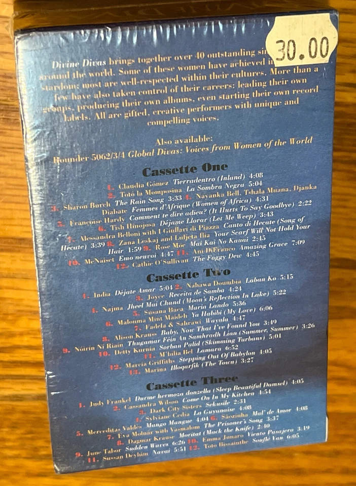 Divine Divas: A World of Women's Voices set on Rounder 3 Cassette Tapes New ✅ - Image 2 of 4