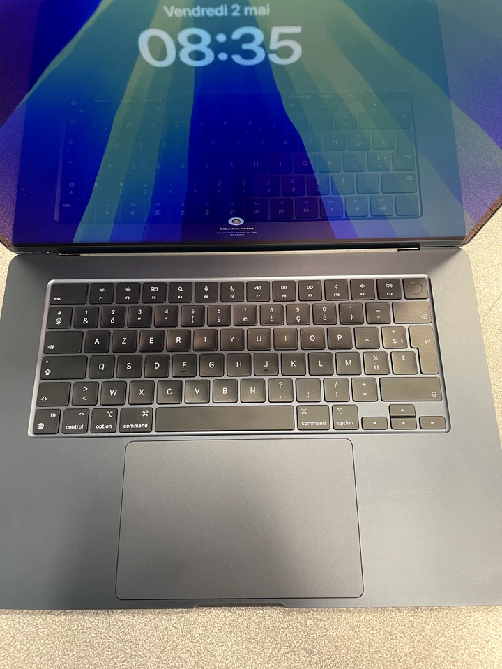 Apple MacBook Air 15" M2 · 8GB · 256GB, photo 2 sur 5
