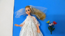 TOPPER DAWN K11 A DOLL W WEDDING BRIDE DRESS W VEIL FLOWERS DOLL SHOES 1970'S