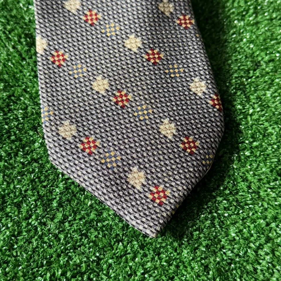 Corbata Alexander Julian Lunares Floral Diseño Retro Negra Cuello OS Hecha en EE. UU. Foto 3 de 4