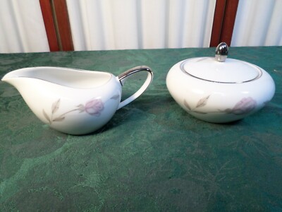 Beautiful Vintage Mikasa Fine China Primrose Creamer & Sugar Bowl w/Handled Lid