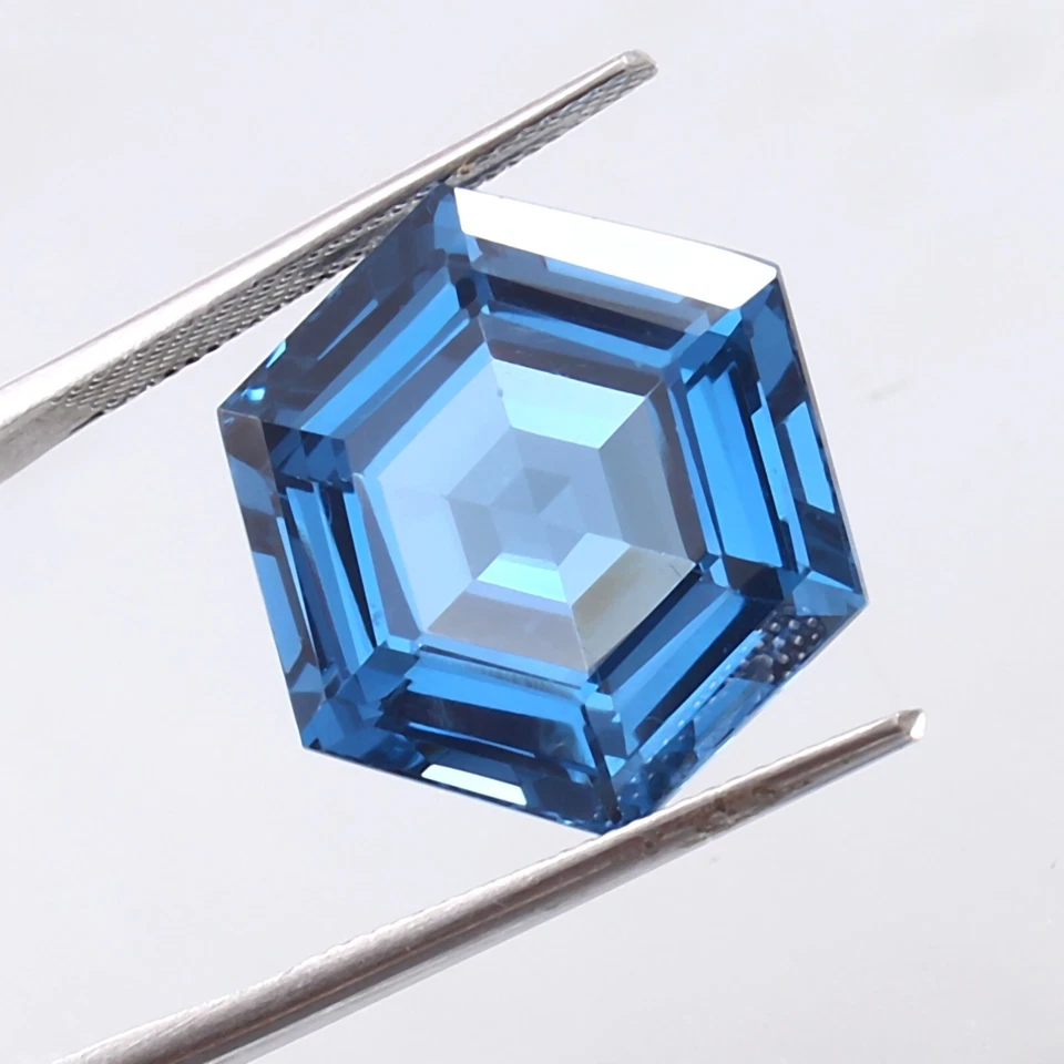 AAA Natural Flawless Ceylon Blue Spinel Loose Hexagon Gemstone Cut 17x17 MM - Image 1 of 4