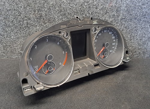 3AA920970J VW Passat B7 Tachometer Kombiinstrument