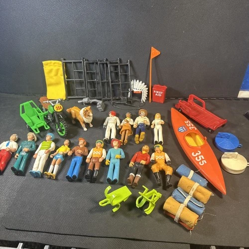 HUGE Lot Of 1970s Fisher Price Vintage Figures And Extra Accessories Read Desc