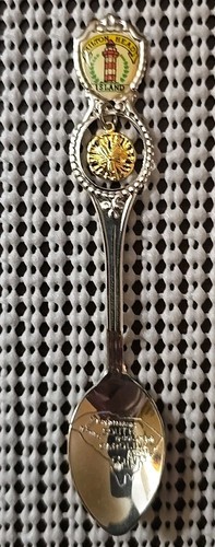 Vintage Spoon, Hilton Head Island, South Carolina W/Sand Dollar Charm (SP3)