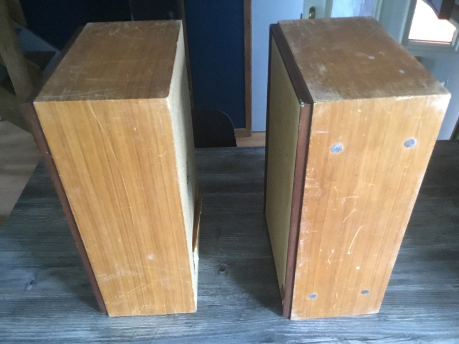 Acoustic Research AR-6 speakers (Spares or repairs)