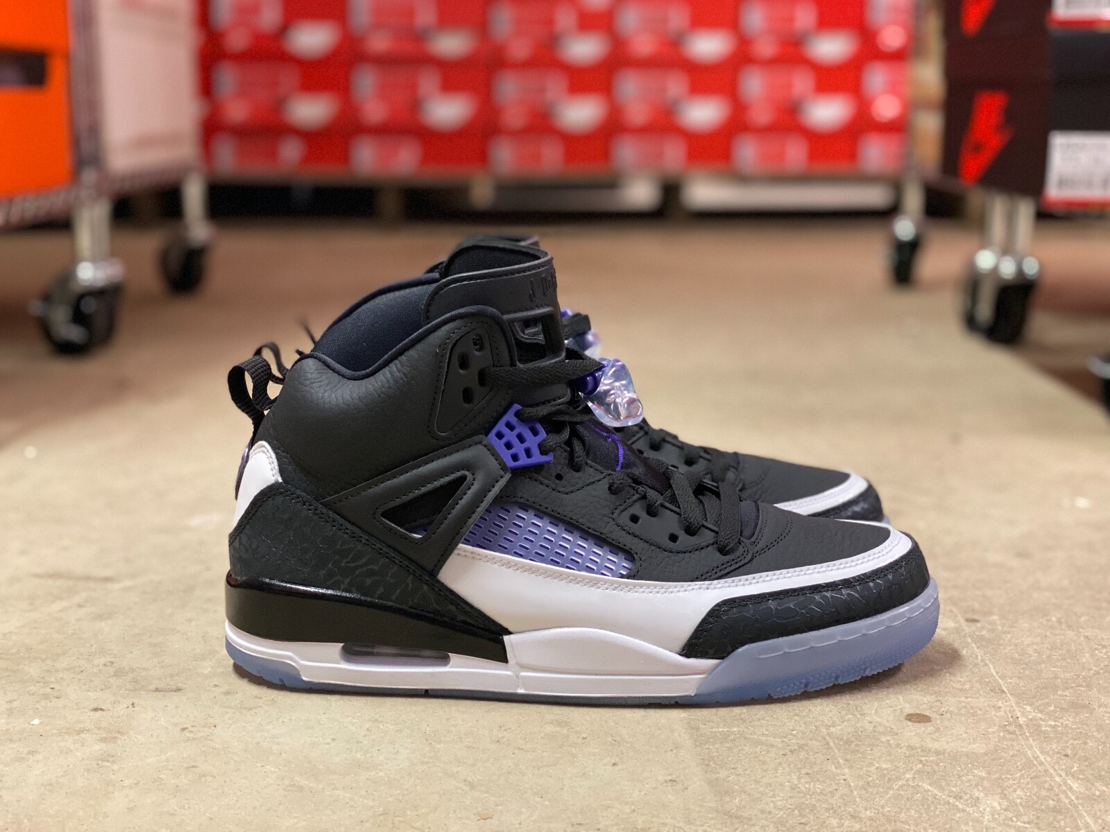 jordan spizike space jam