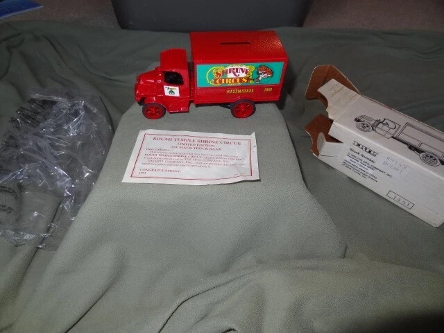 ERTL 1926 MACK ДОСТАВКА ГРУЗОВИК БАНК - ЛОГОТИП Boumi храм - банк с ключом святыня - Изображение 3 из 4