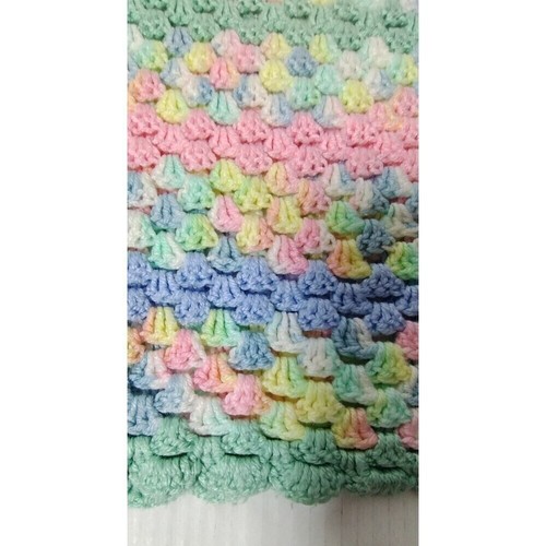Coperta neonato quadrata fatta a mano all'uncinetto colori pastello maglia morbida lancio - Foto 4 di 8