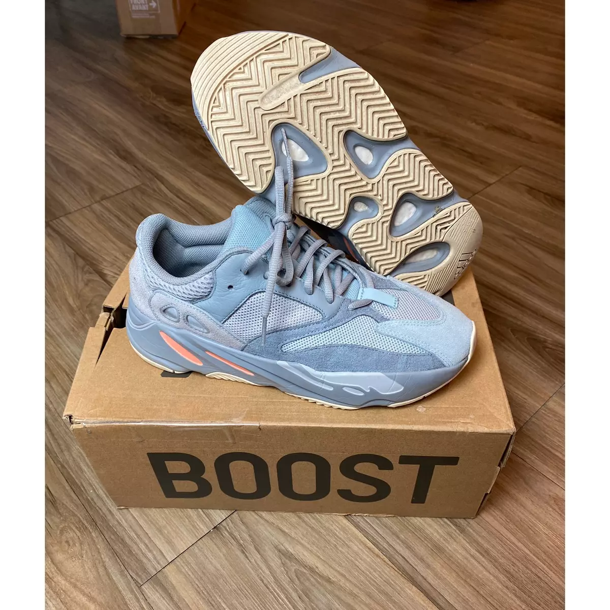 Adidas yeezy boost 700 inertia top