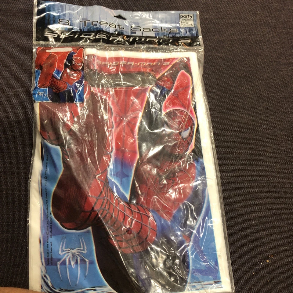 Hallmark Spider-Man 3 bolsas de fiesta de cumpleaños de superhéroes sacos de golosinas 8 quilates Foto 2 de 2