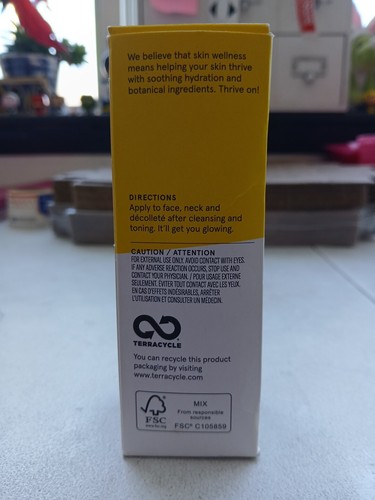 Acure Brilliantly Brightening Tagescreme 1,7 Oz. - Bild 3 von 4