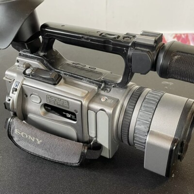 Sony DCR-VX2100 NTSC & Ultra Fisheye Adapter & Bettery