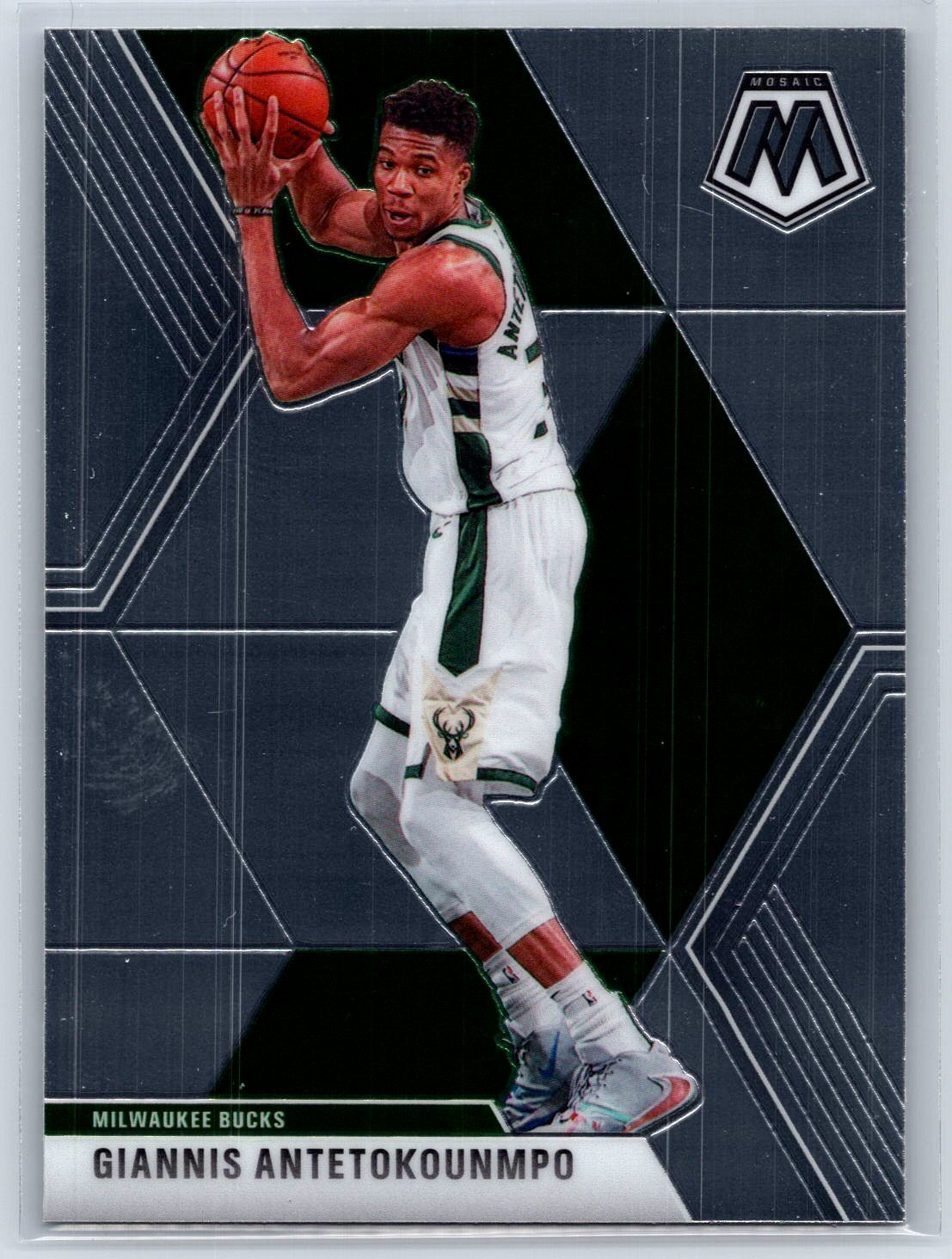 2019-20 Panini Mosaic #75 Giannis Antetokounmpo Milwaukee Bucks