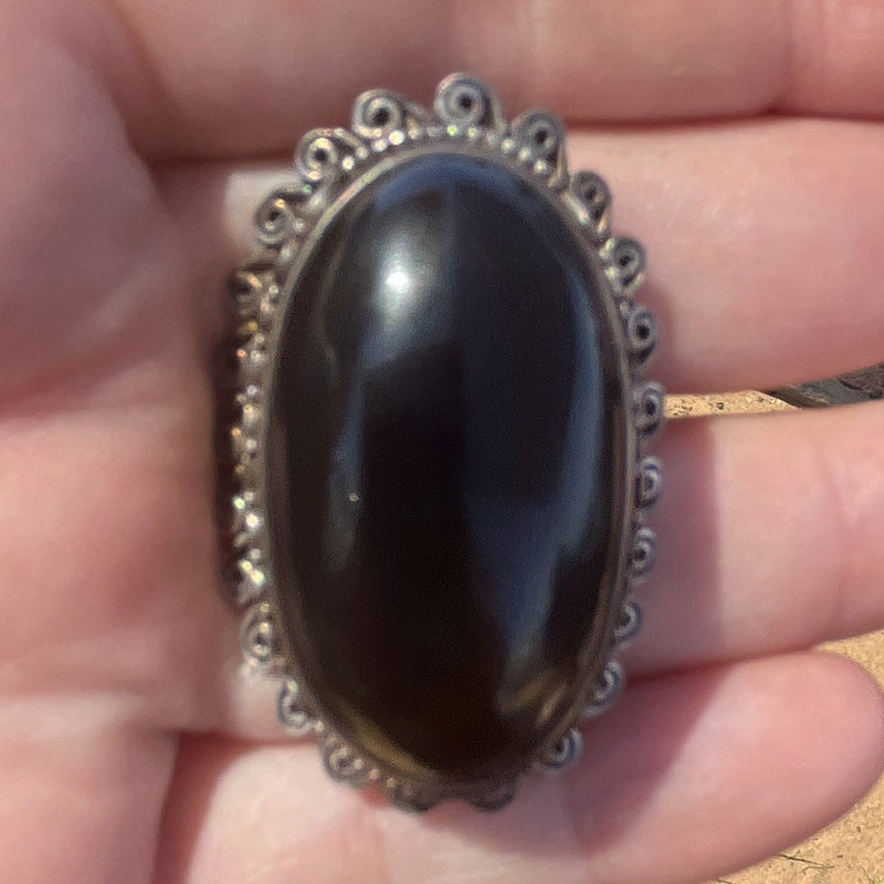 Silver-Tone Metal Oval Black Onyx Cabochon Bezel Set Cocktail Ring Size 8
