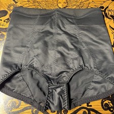 VINTAGE PANTY GIRDLE  SIZE LARGE. BLACK