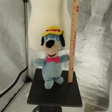 Vintage 1980 Huckleberry Hound Plush Hanna Barbera Blue Yellow Hat Stuffed 12 In