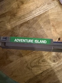 New Adventure Island Nintendo NES Video Game Cart NES-TB-USA Hudson Soft